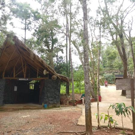 Seribu Batu Songgo Langit Resort & Camp Bantul Exterior foto