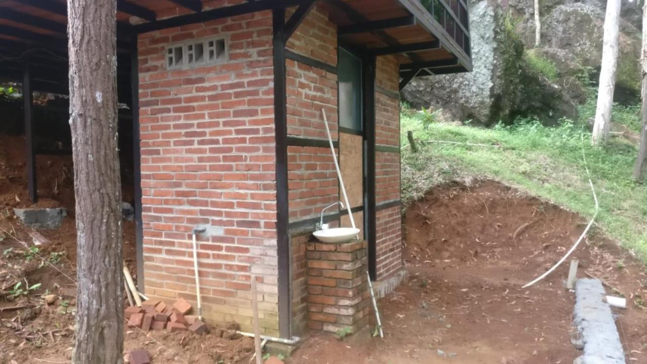 Seribu Batu Songgo Langit Resort & Camp Bantul Exterior foto