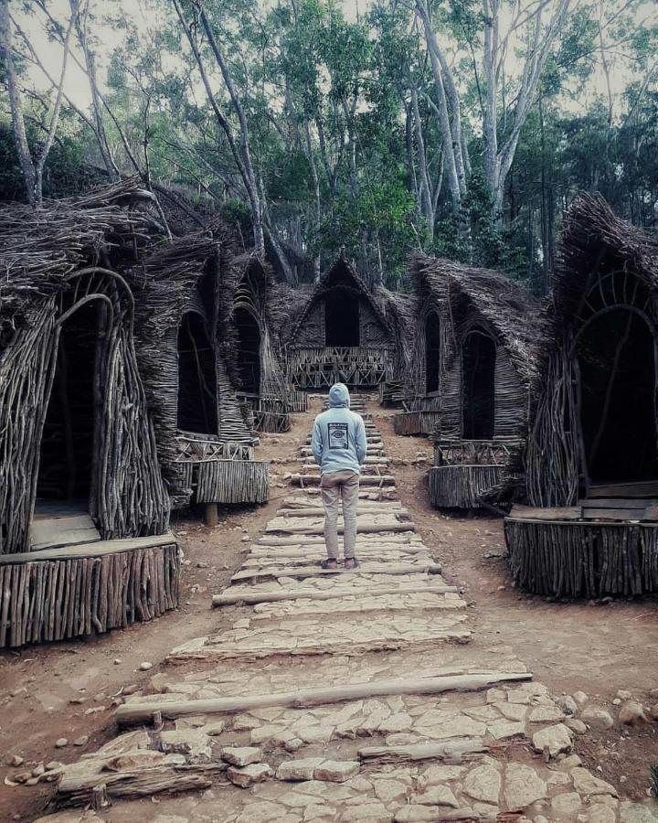 Seribu Batu Songgo Langit Resort & Camp Bantul Exterior foto